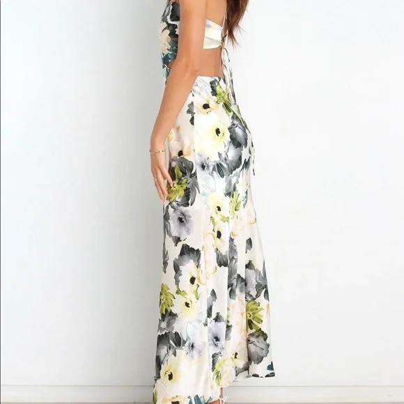 Petal & Pup White Floral Maxi Dress with Green Accents - Picture 10 of 11
